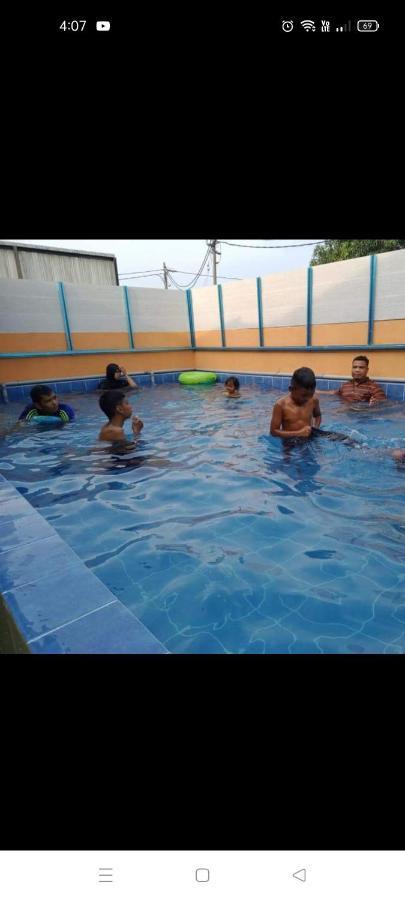 Ns Homestay Private Pool Tanah Merah  Exterior photo